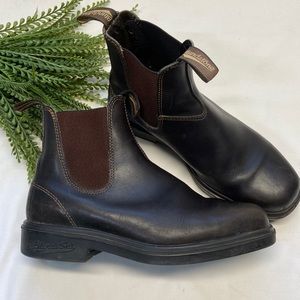 Men’s Dark brown Blundstone boots